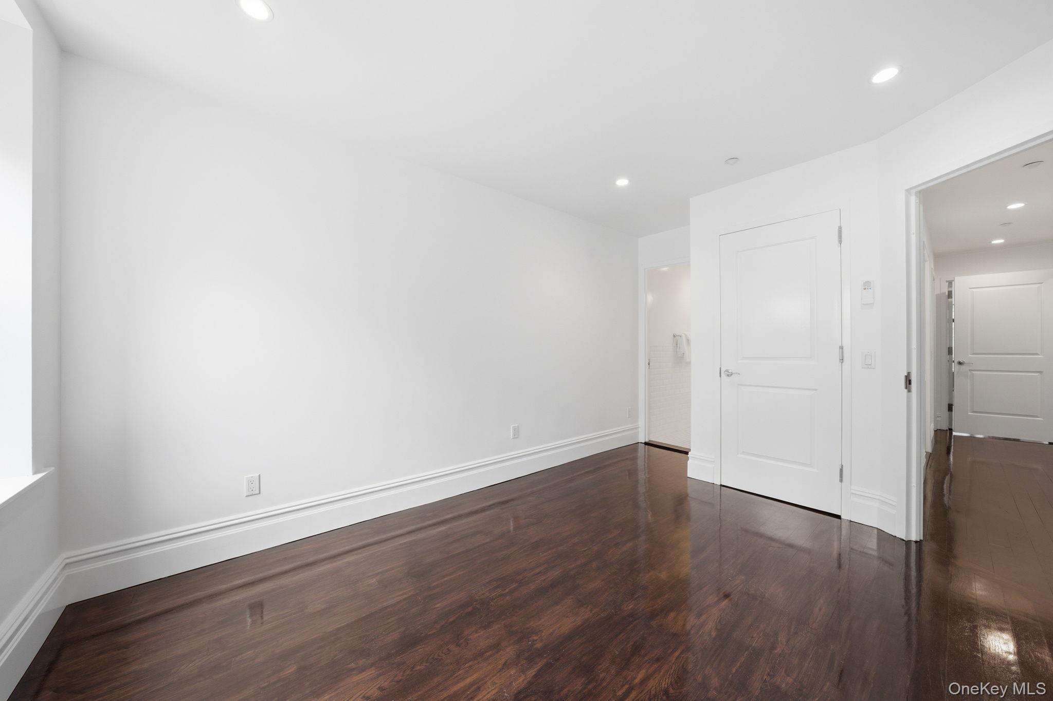 Single Family W 112th Street Manhattan, NY 10026, MLS-1038905-10