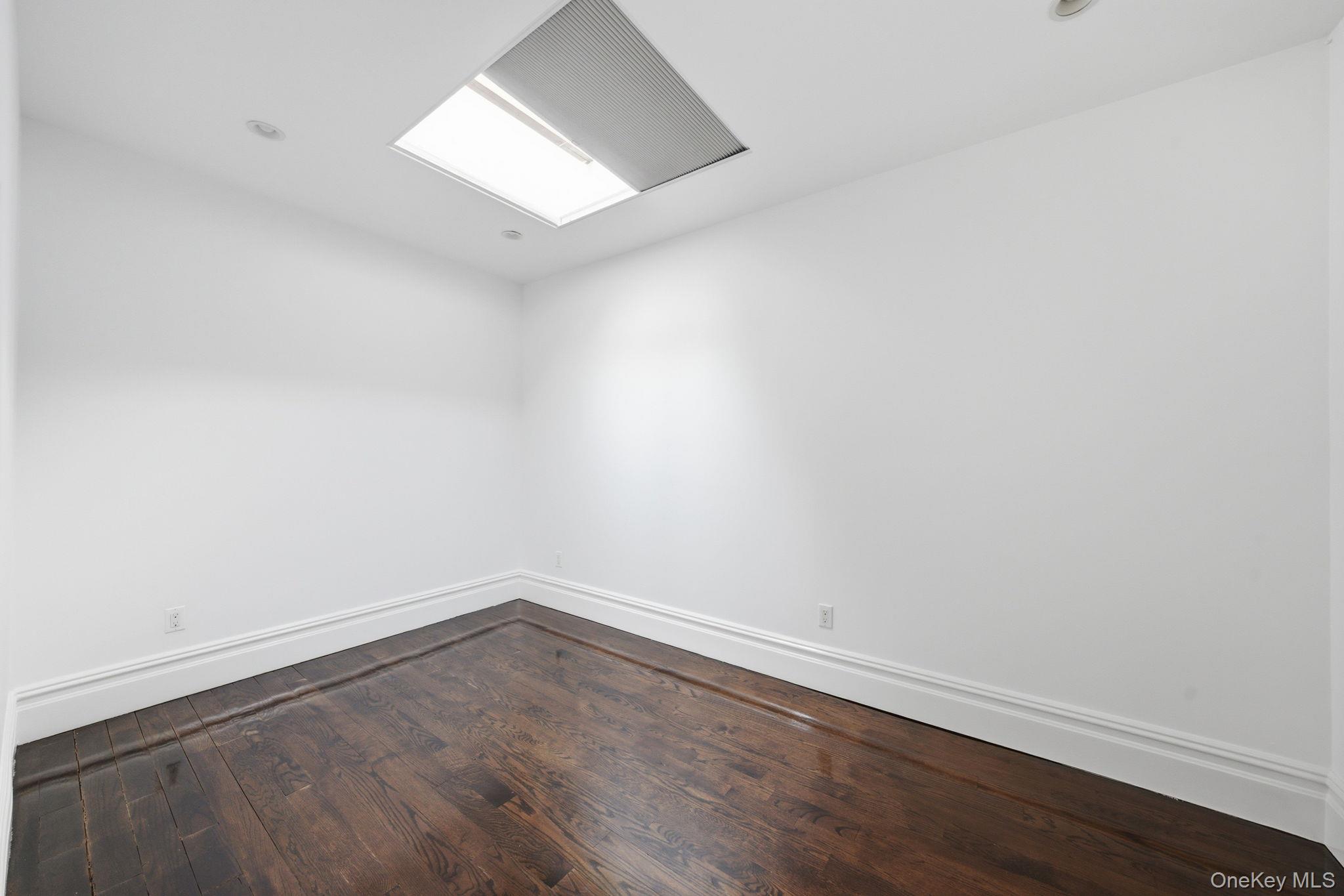 Single Family W 112th Street Manhattan, NY 10026, MLS-1038905-26