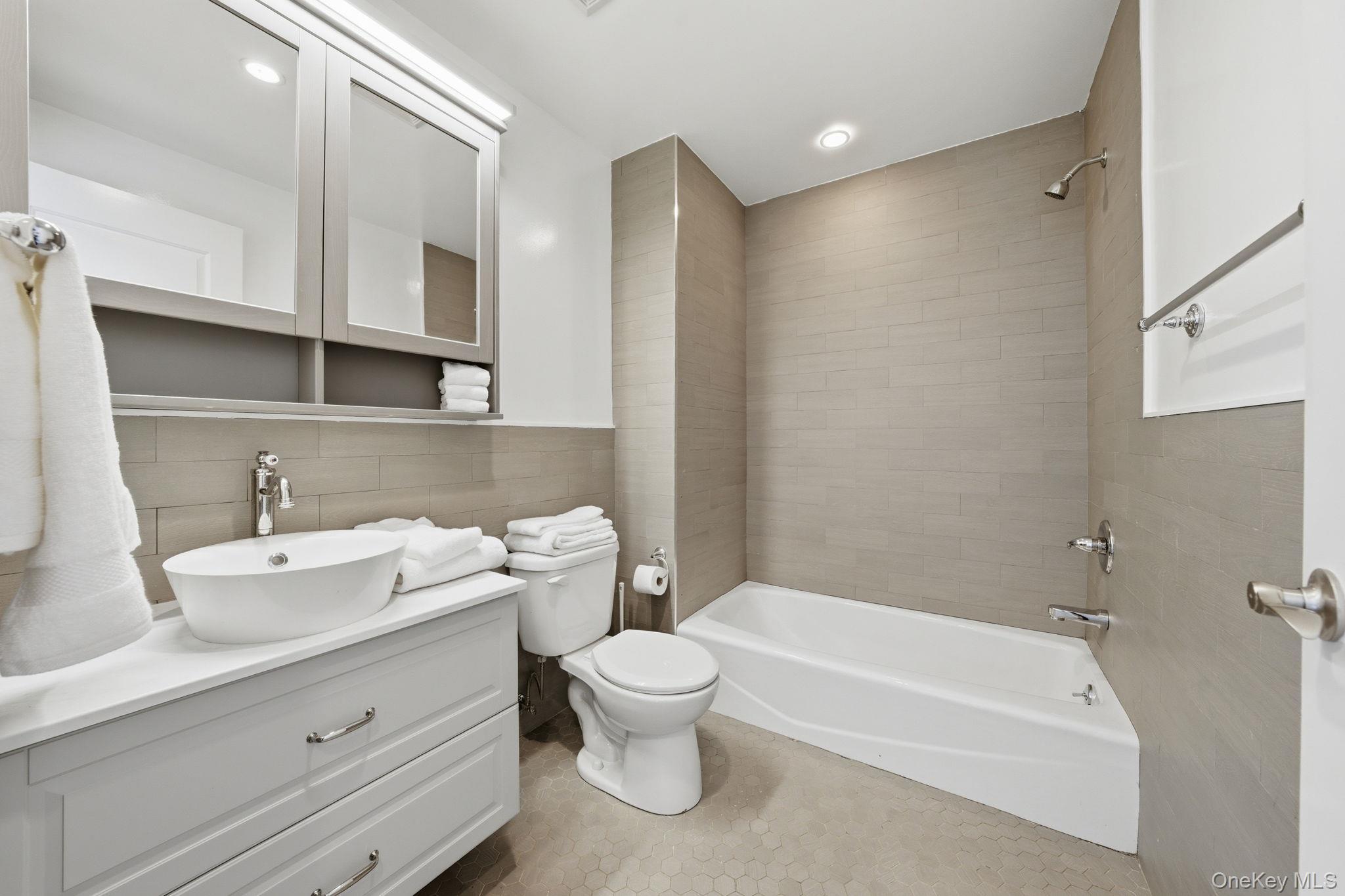 Single Family W 112th Street Manhattan, NY 10026, MLS-1038905-27