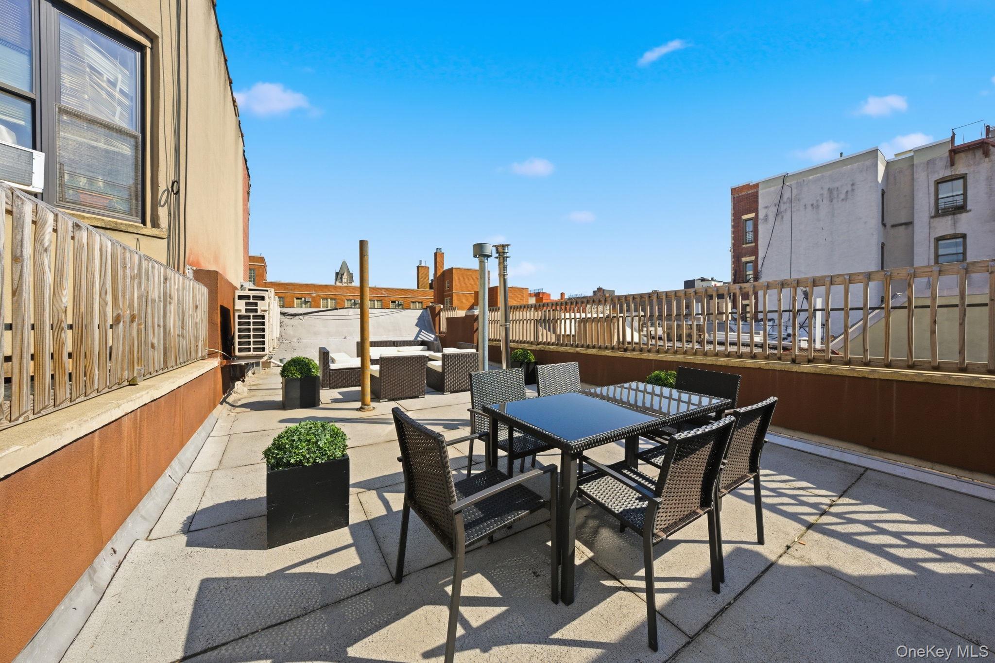 Single Family W 112th Street  Manhattan, NY 10026, MLS-1038905-30