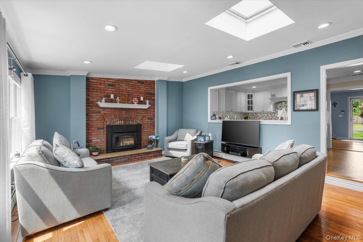 Single Family Stratler Drive Suffolk County, NY 11967, MLS-1038933-15