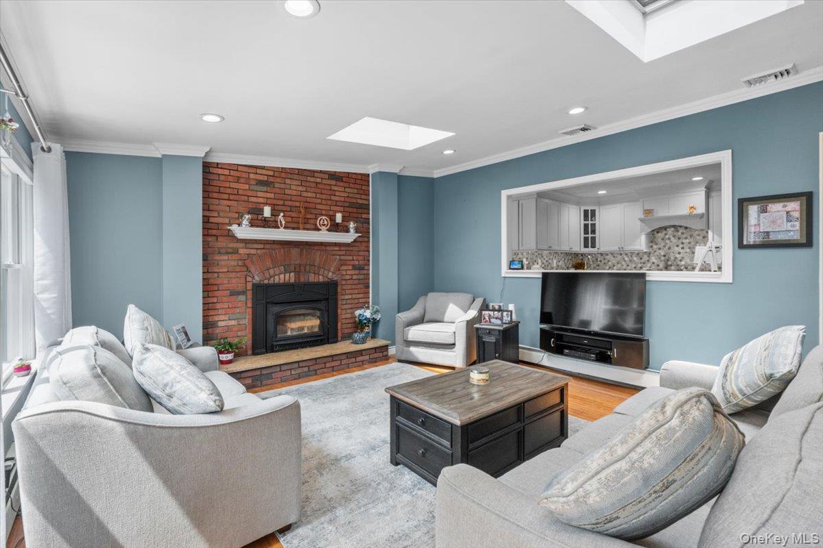 Single Family Stratler Drive Suffolk County, NY 11967, MLS-1038933-16