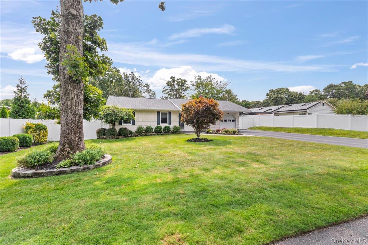 Single Family Stratler Drive Suffolk County, NY 11967, MLS-1038933-3