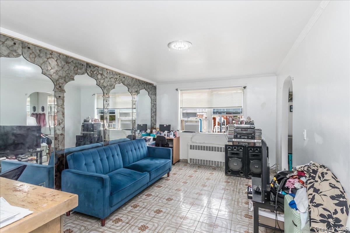 Single Family 30th Avenue Queens, NY 11370, MLS-1038937-14
