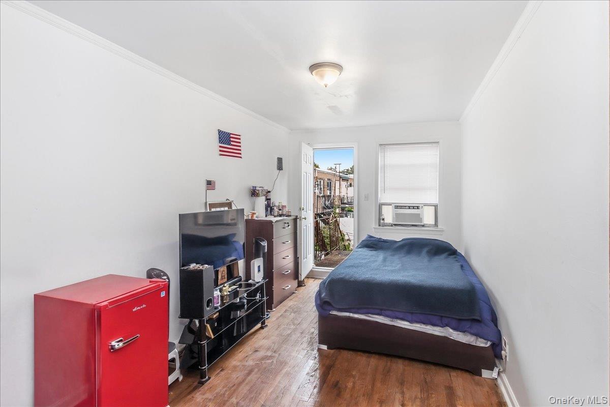 Single Family 30th Avenue Queens, NY 11370, MLS-1038937-20