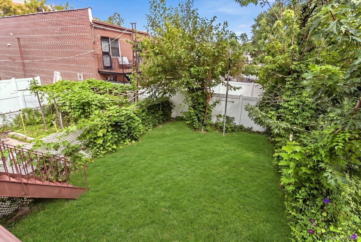 Single Family 30th Avenue Queens, NY 11370, MLS-1038937-26