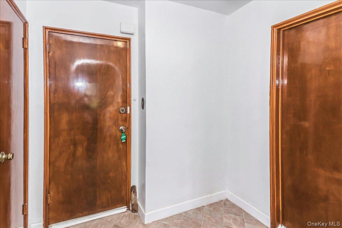 Single Family 30th Avenue Queens, NY 11370, MLS-1038937-4