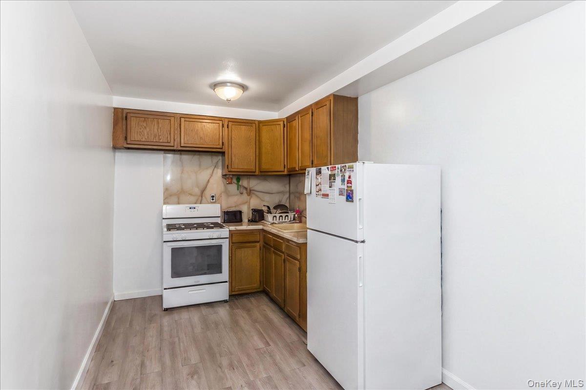Single Family 30th Avenue Queens, NY 11370, MLS-1038937-8