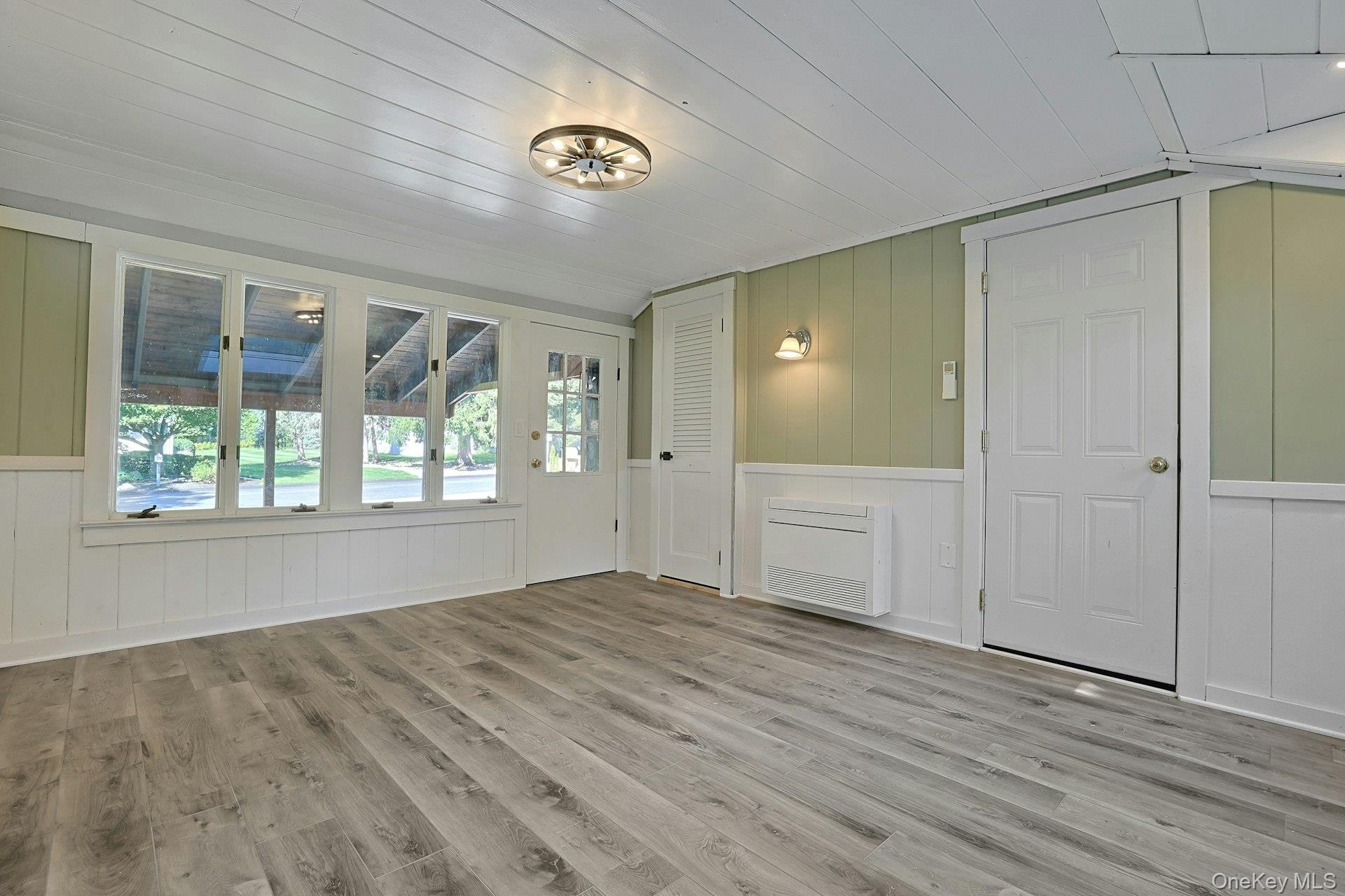 Single Family Babbling Brook Lane Rockland County, NY 10989, MLS-1038946-17