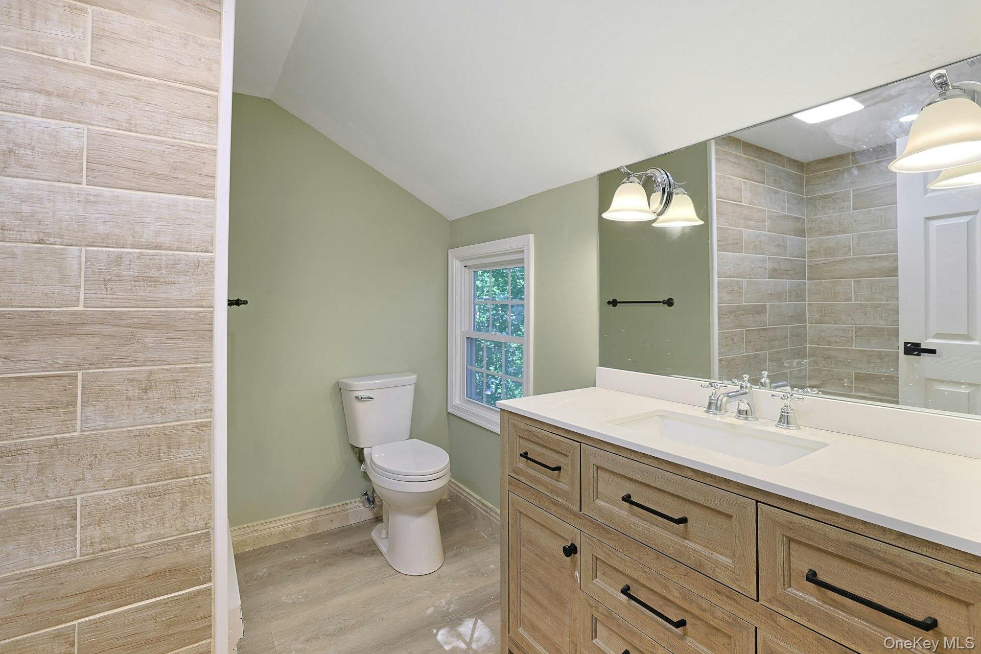 Single Family Babbling Brook Lane Rockland County, NY 10989, MLS-1038946-32