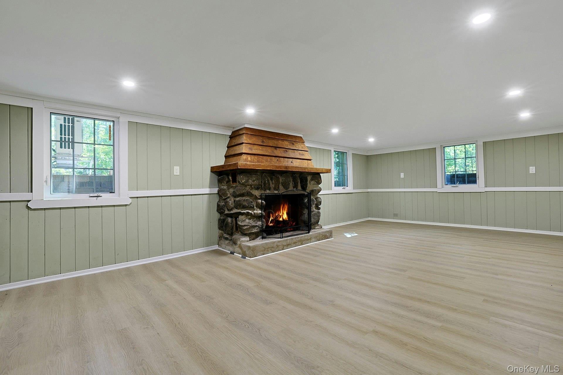 Single Family Babbling Brook Lane Rockland County, NY 10989, MLS-1038946-36