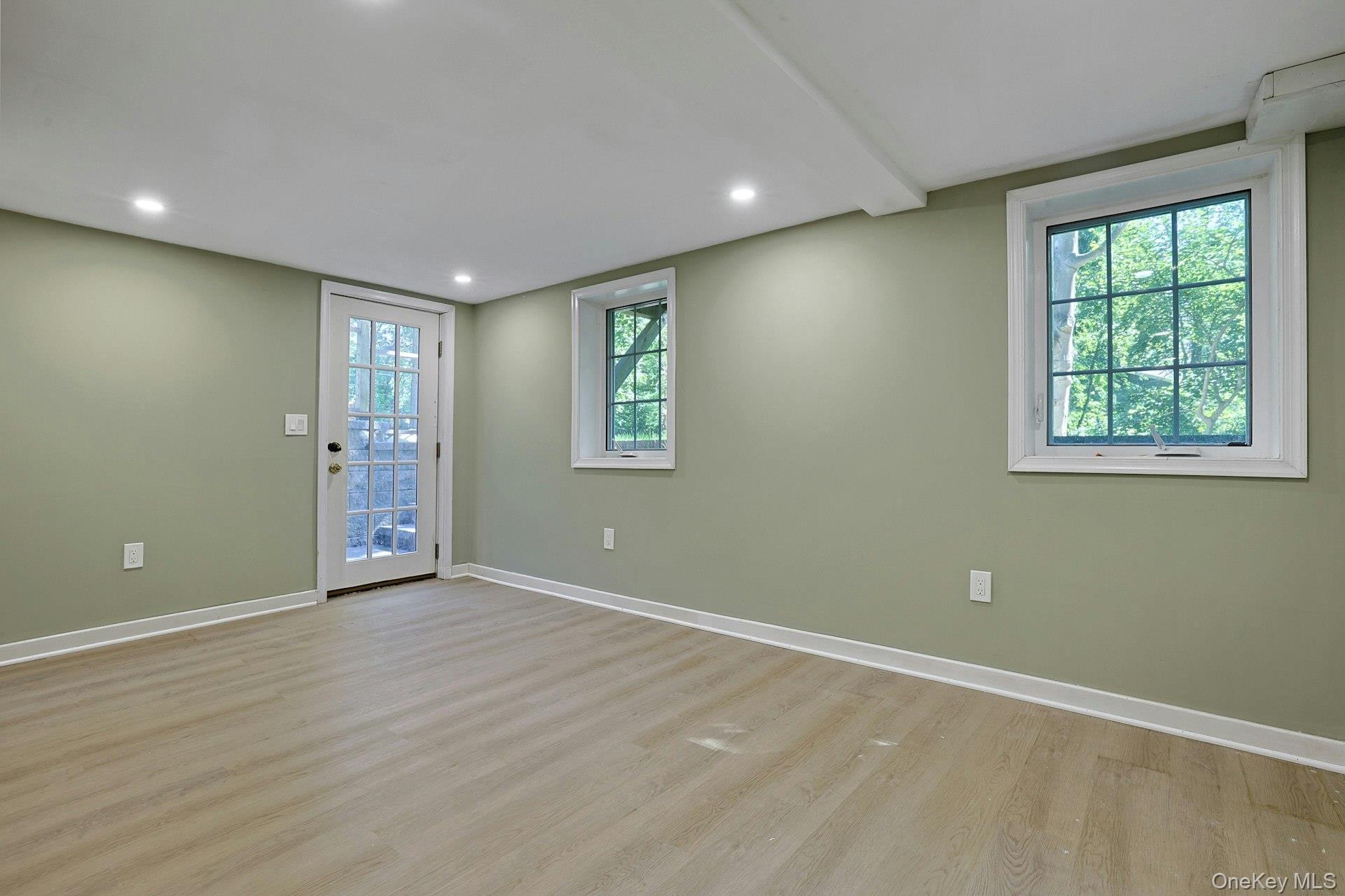 Single Family Babbling Brook Lane Rockland County, NY 10989, MLS-1038946-40
