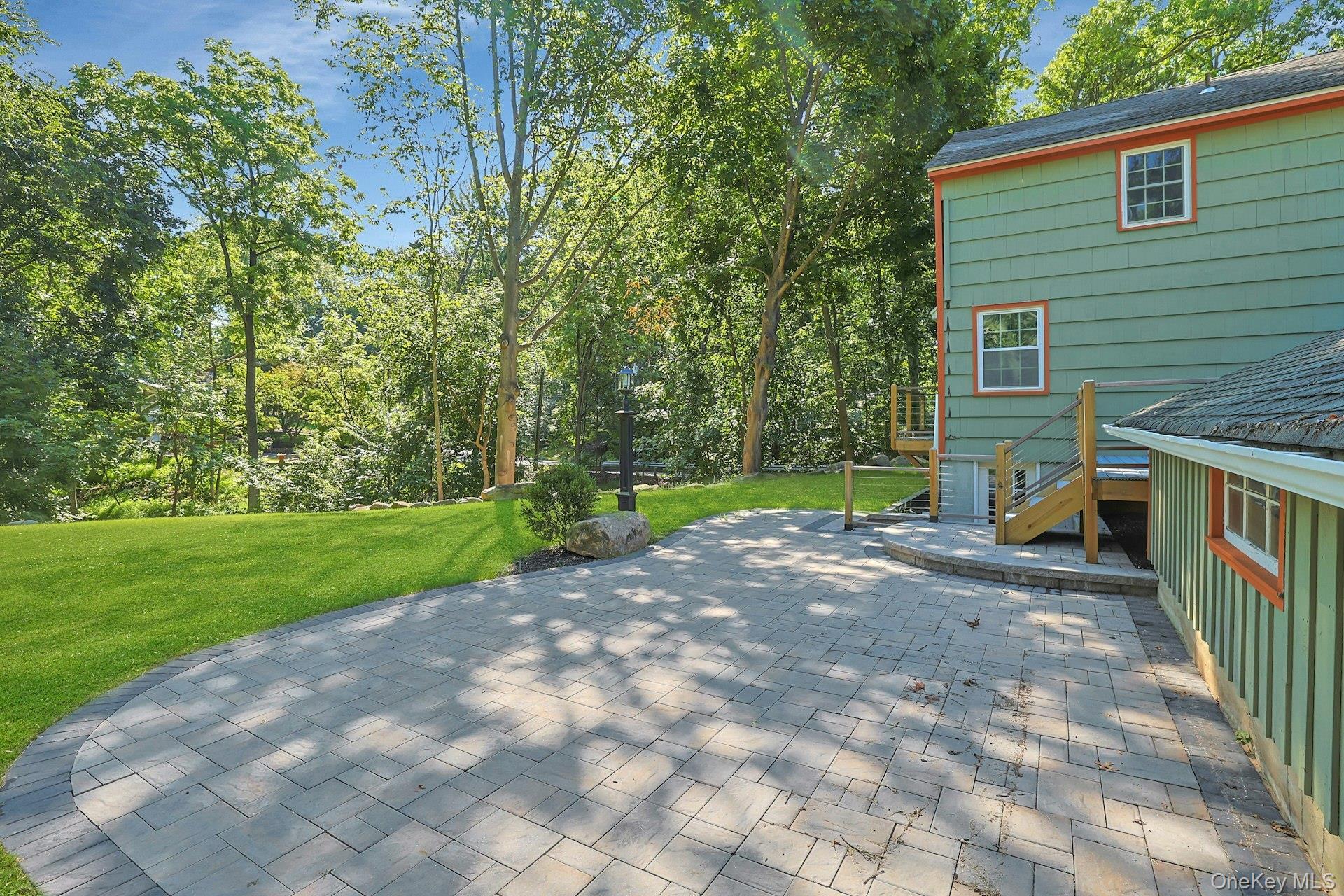 Single Family Babbling Brook Lane Rockland County, NY 10989, MLS-1038946-42
