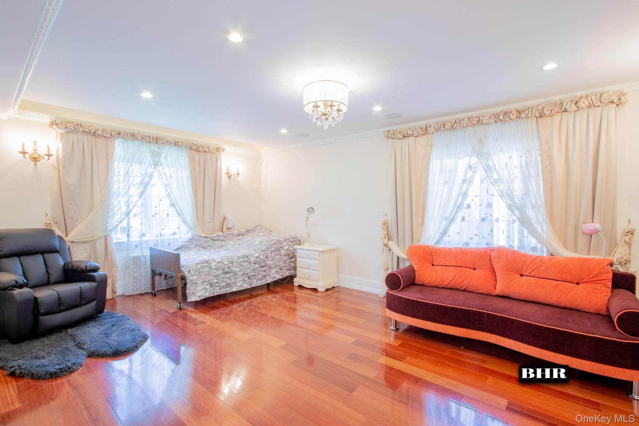 Single Family Ocean Avenue Brooklyn, NY 11235, MLS-1038947-15