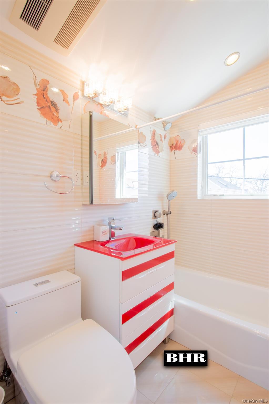 Single Family Ocean Avenue Brooklyn, NY 11235, MLS-1038947-25