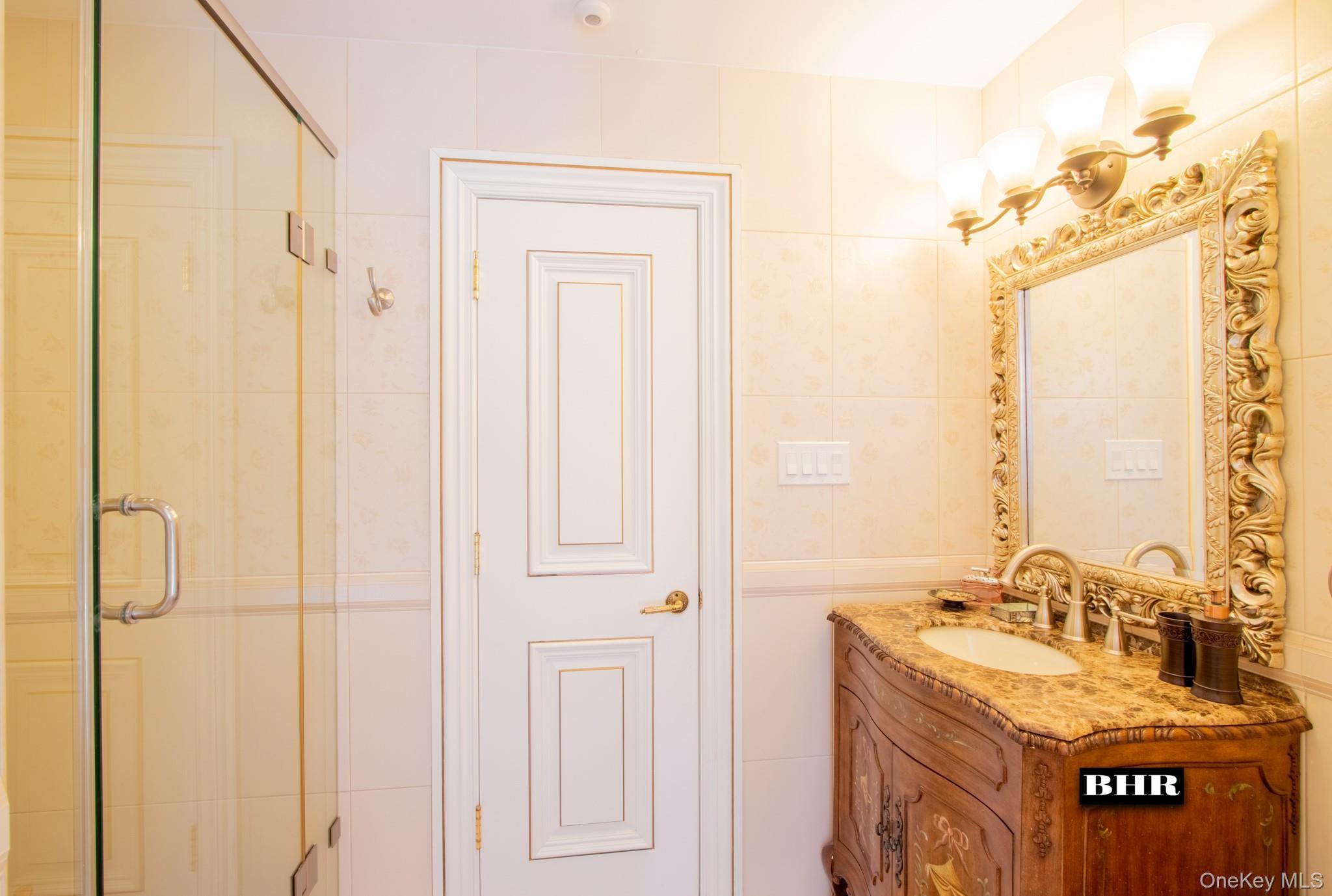 Single Family Ocean Avenue Brooklyn, NY 11235, MLS-1038947-38