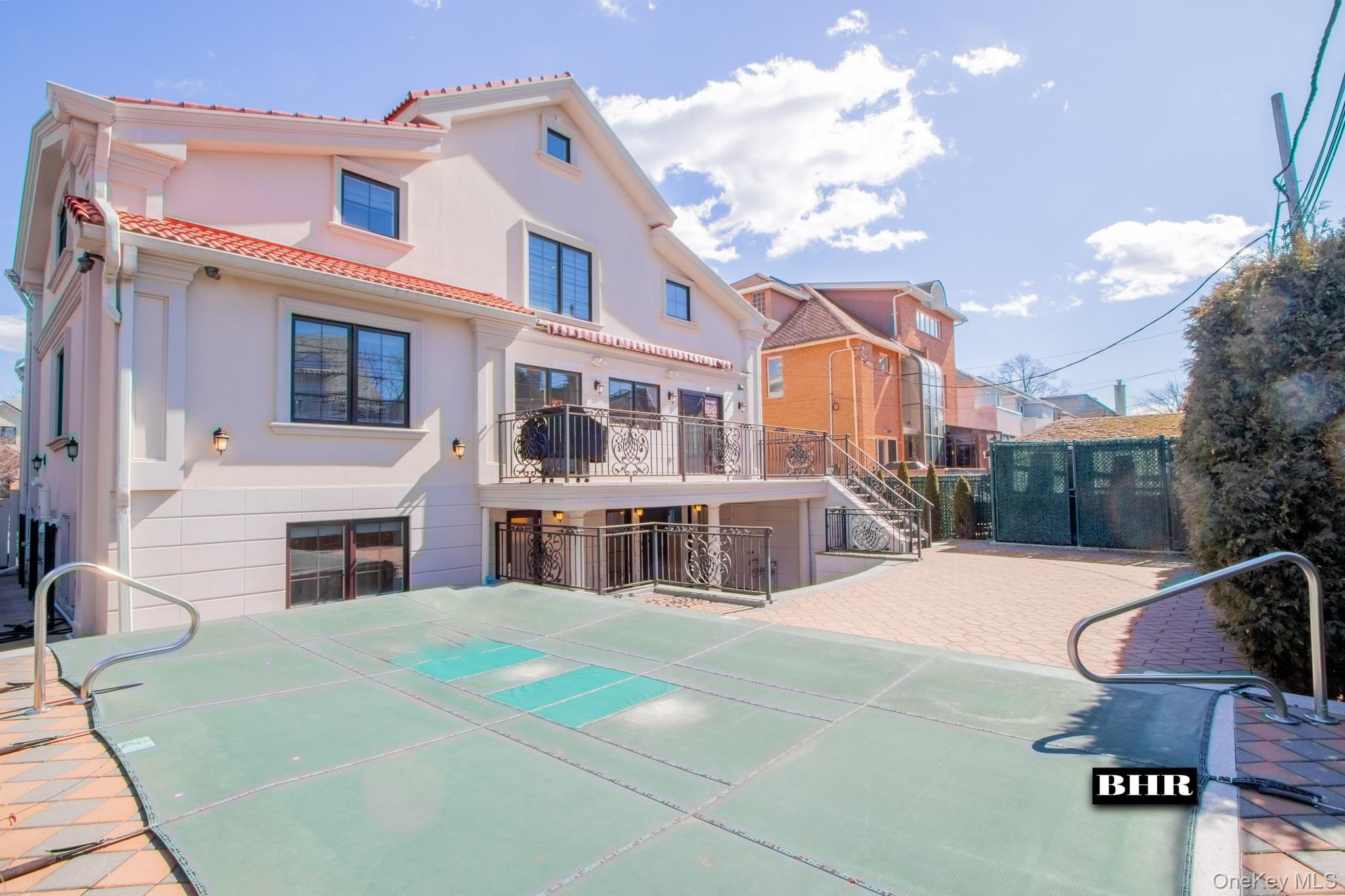 Single Family Ocean Avenue Brooklyn, NY 11235, MLS-1038947-40