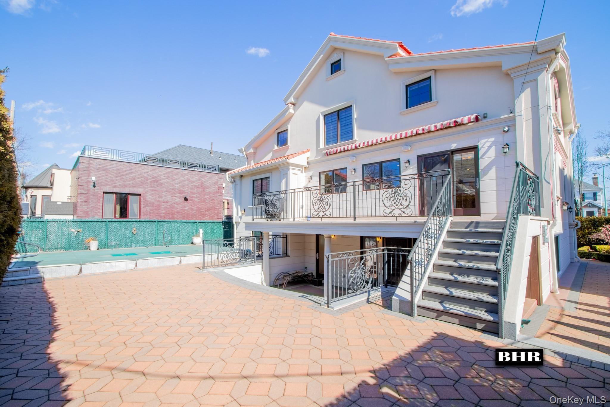 Single Family Ocean Avenue Brooklyn, NY 11235, MLS-1038947-43