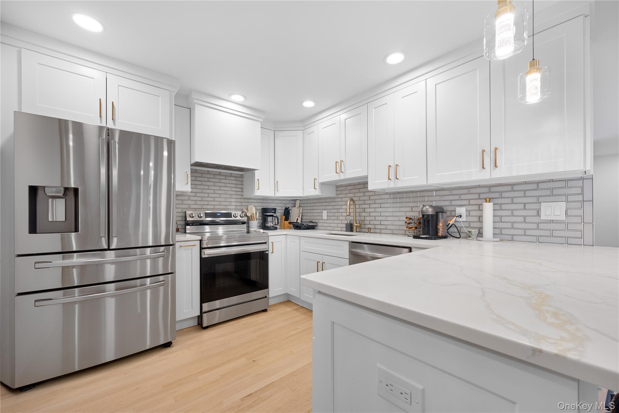 Single Family Tyrconnell Avenue Nassau County, NY 11762, MLS-1038950-19