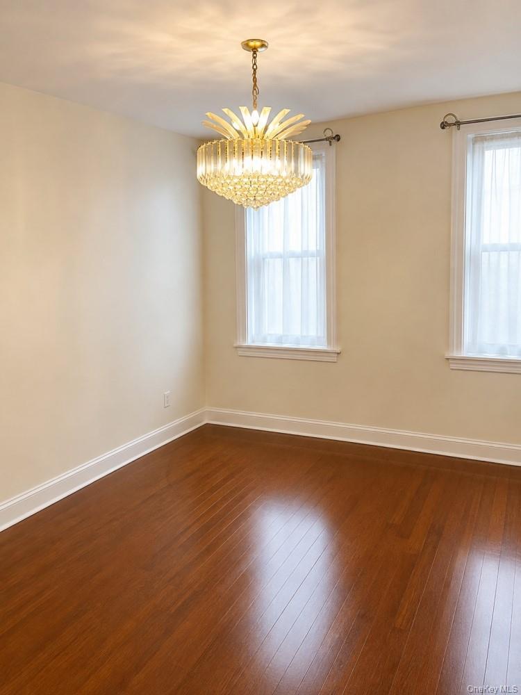 Single Family E 229th Street Bronx, NY 10466, MLS-1038961-9