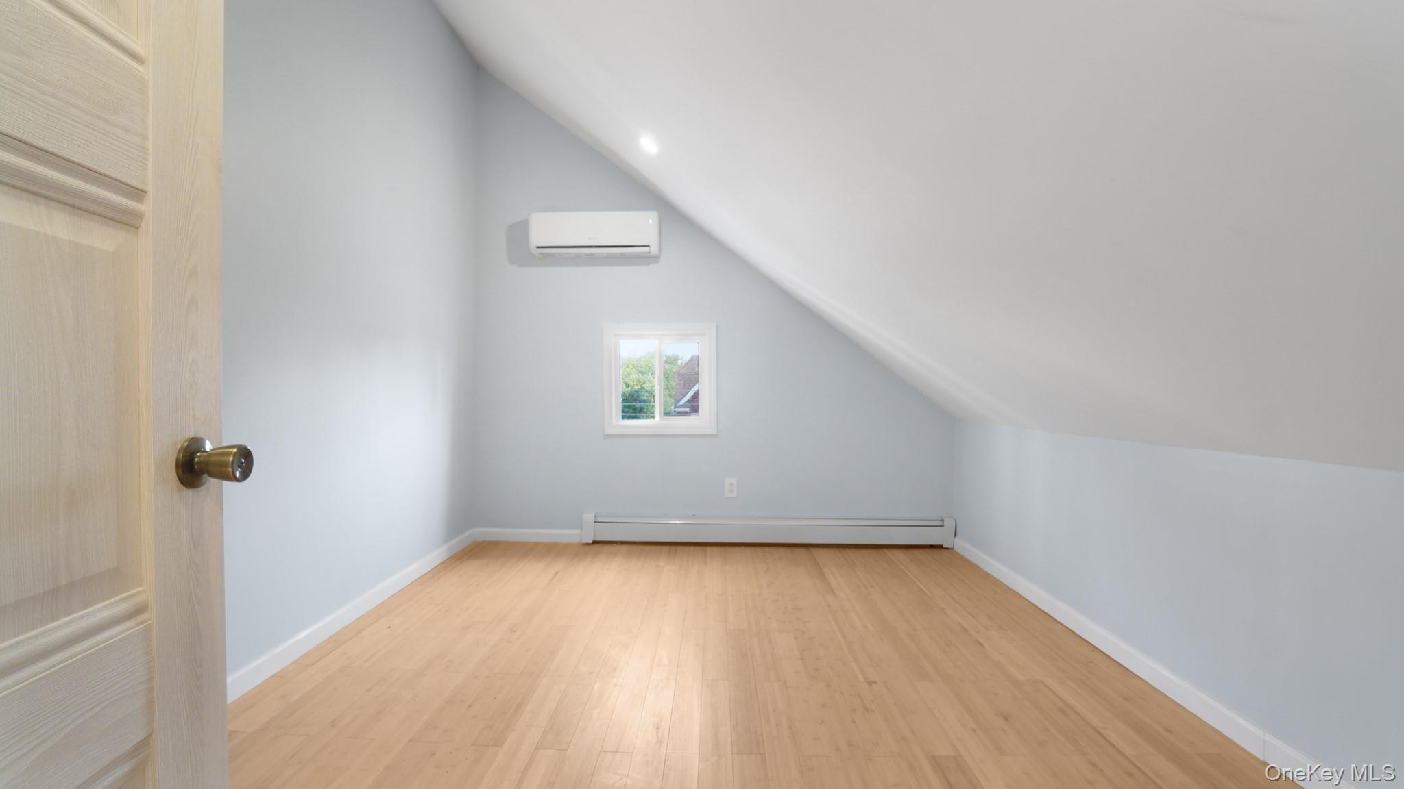 Single Family 109th Road Queens, NY 11412, MLS-1038970-16