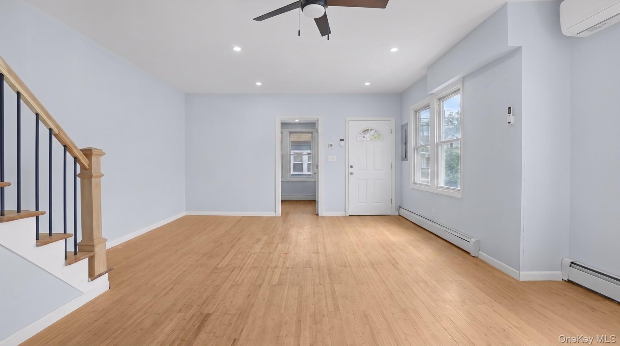 Single Family 109th Road Queens, NY 11412, MLS-1038970-22