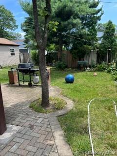 Single Family Broadway  Suffolk County, NY 11743, MLS-1038977-3