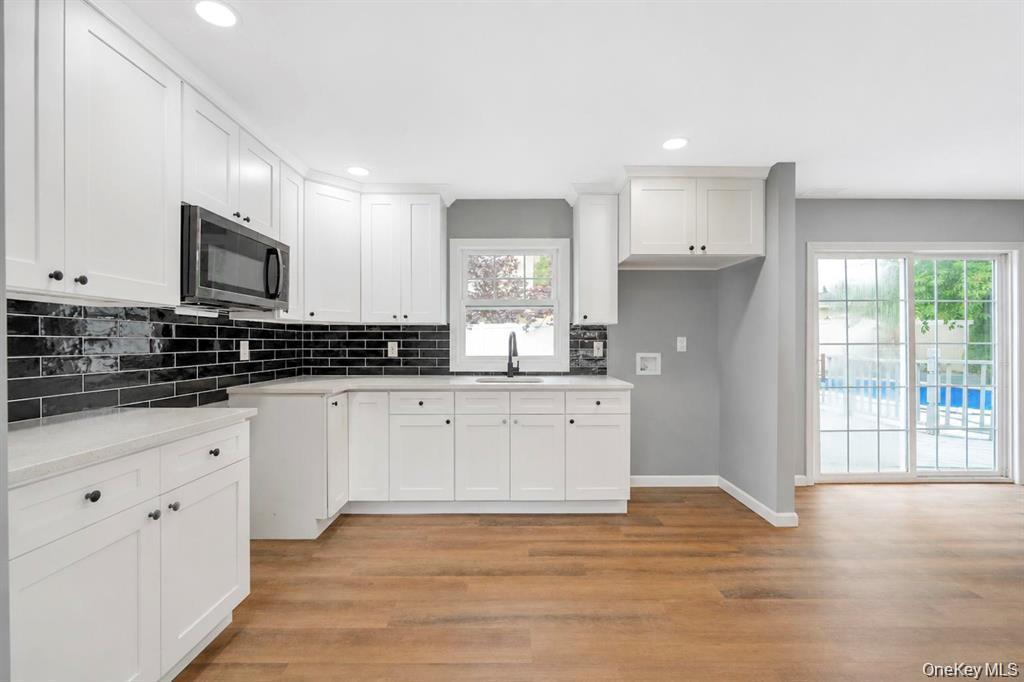Single Family Peconic Avenue Suffolk County, NY 11704, MLS-1038986-18
