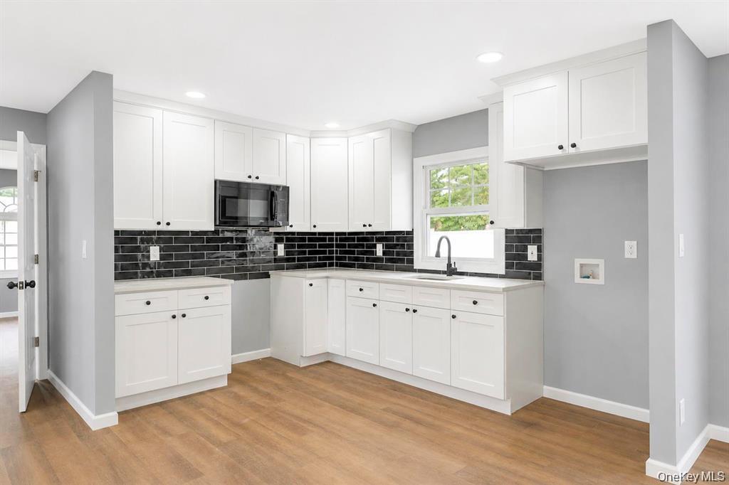 Single Family Peconic Avenue Suffolk County, NY 11704, MLS-1038986-19