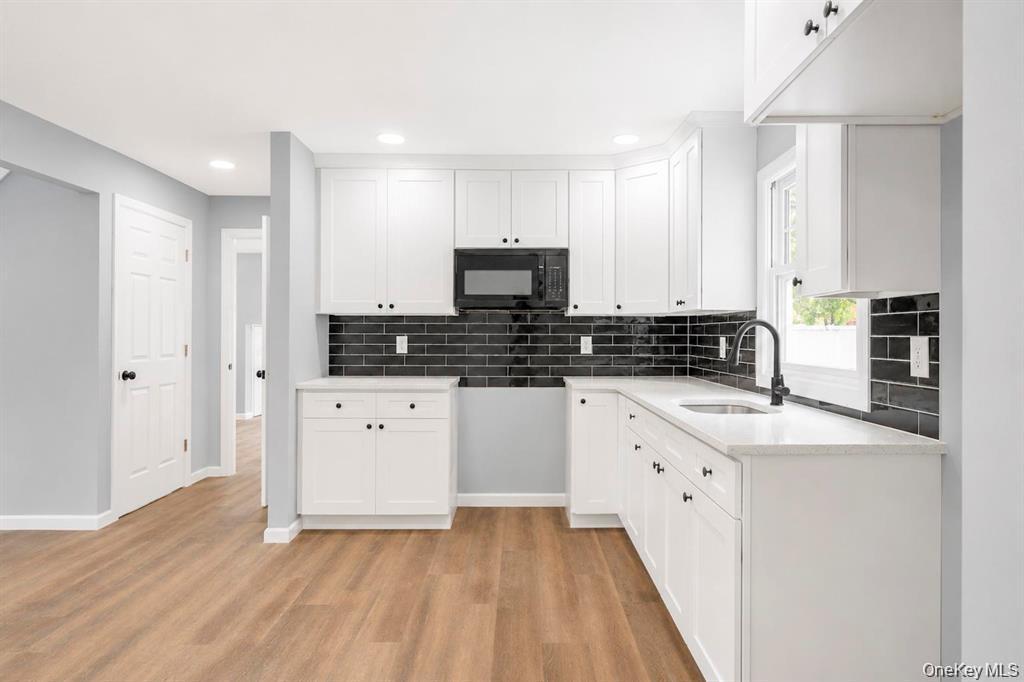 Single Family Peconic Avenue Suffolk County, NY 11704, MLS-1038986-20
