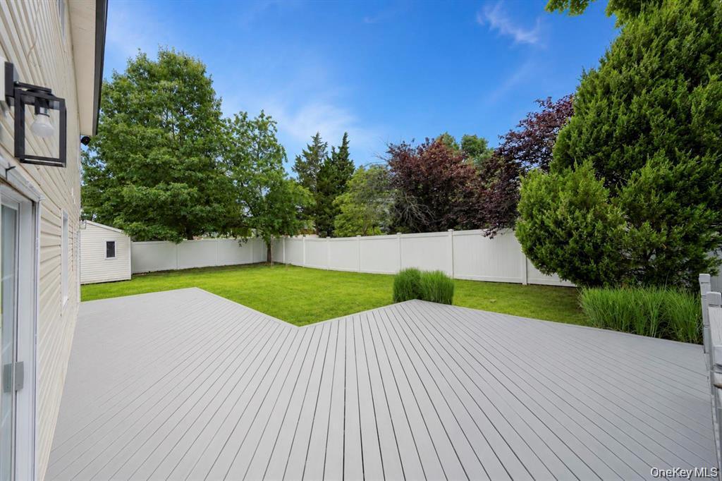 Single Family Peconic Avenue Suffolk County, NY 11704, MLS-1038986-7