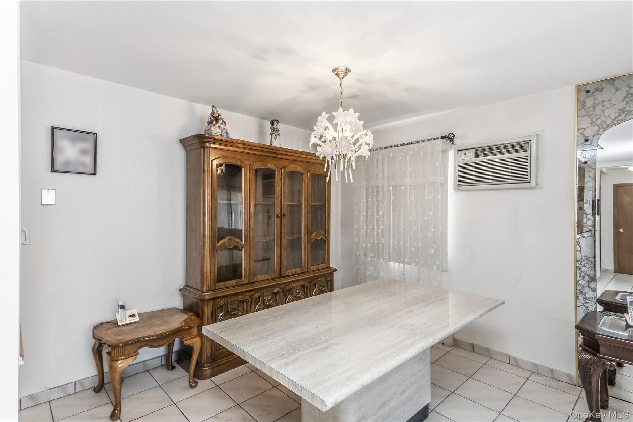 Single Family 17th Road  Queens, NY 11357, MLS-1038994-11