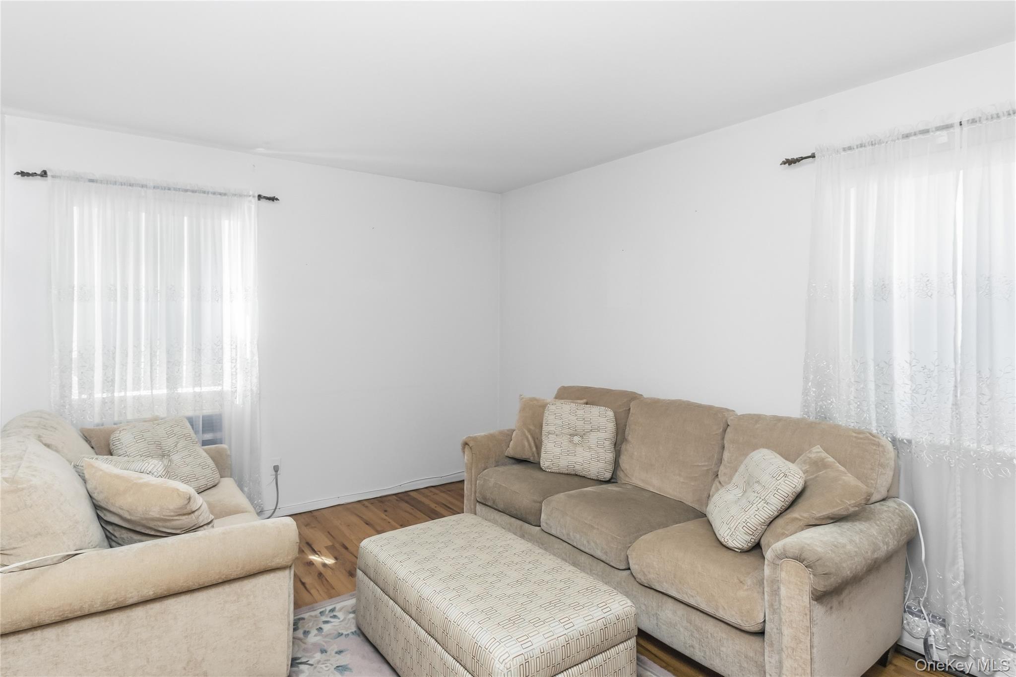Single Family 17th Road  Queens, NY 11357, MLS-1038994-18