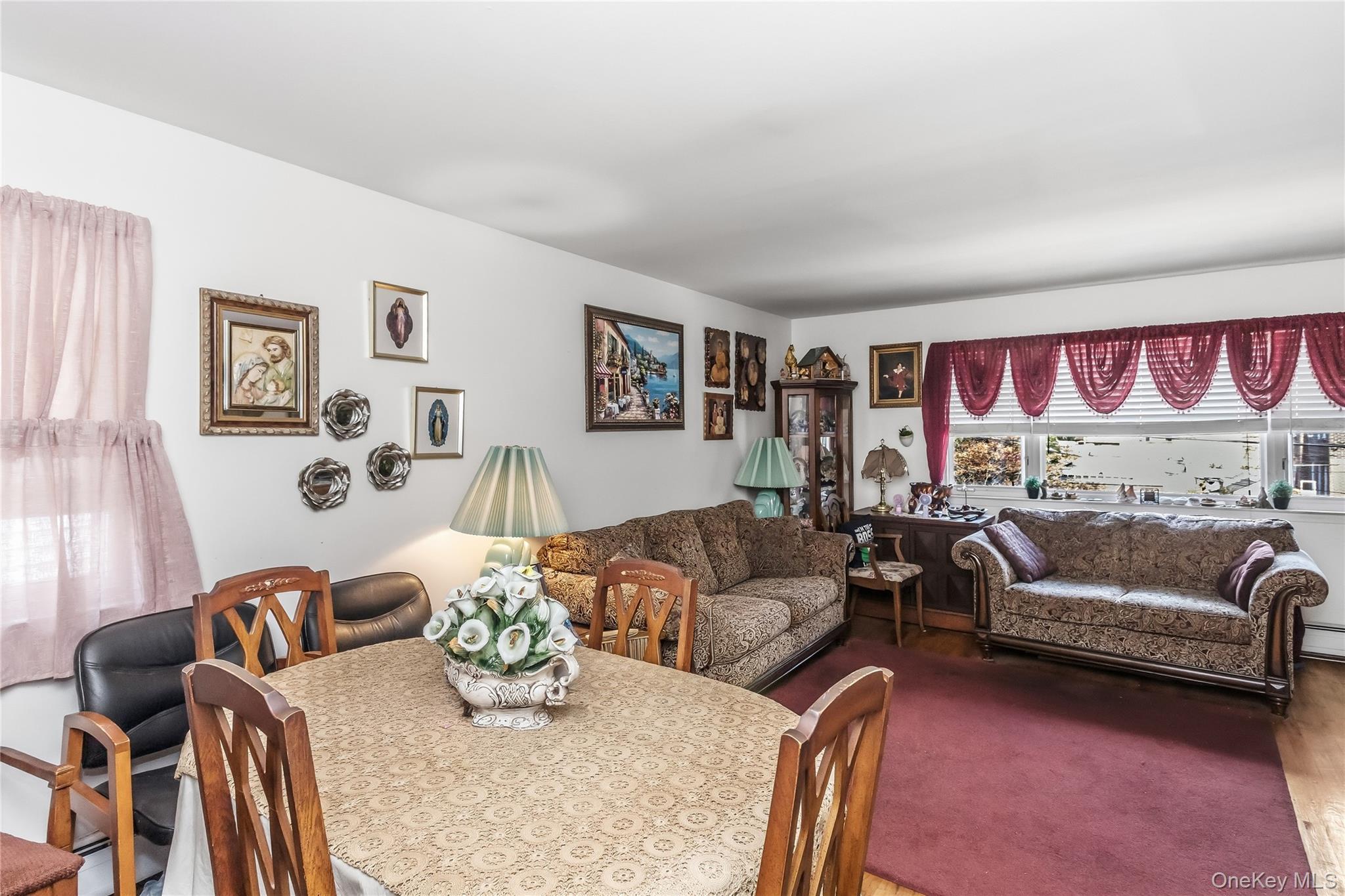 Single Family 17th Road  Queens, NY 11357, MLS-1038994-27