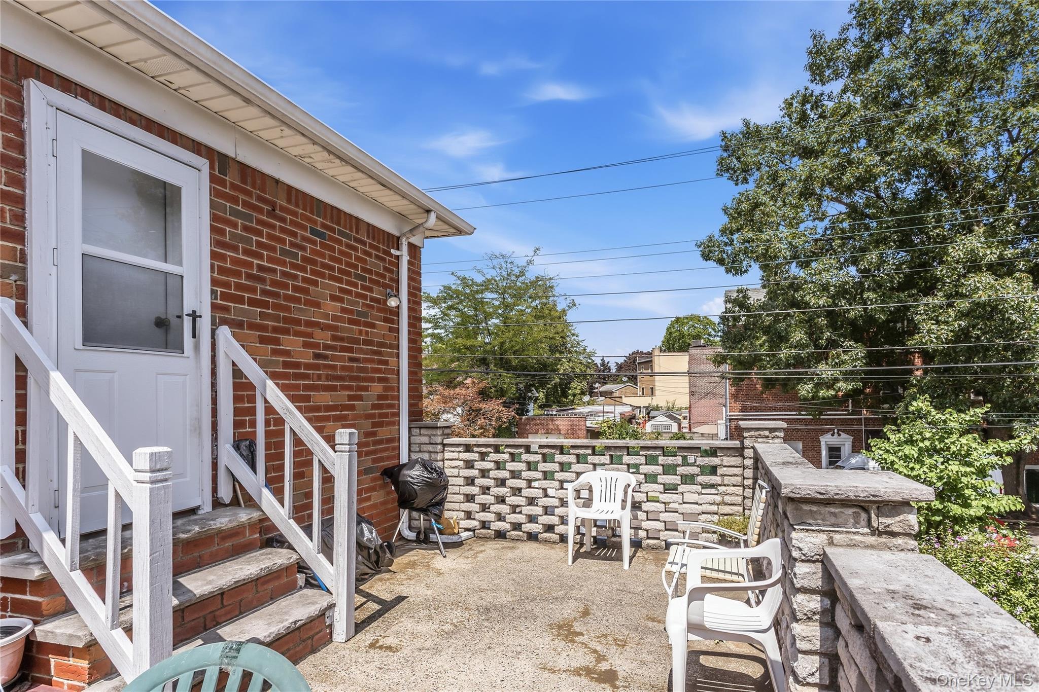 Single Family 17th Road  Queens, NY 11357, MLS-1038994-38