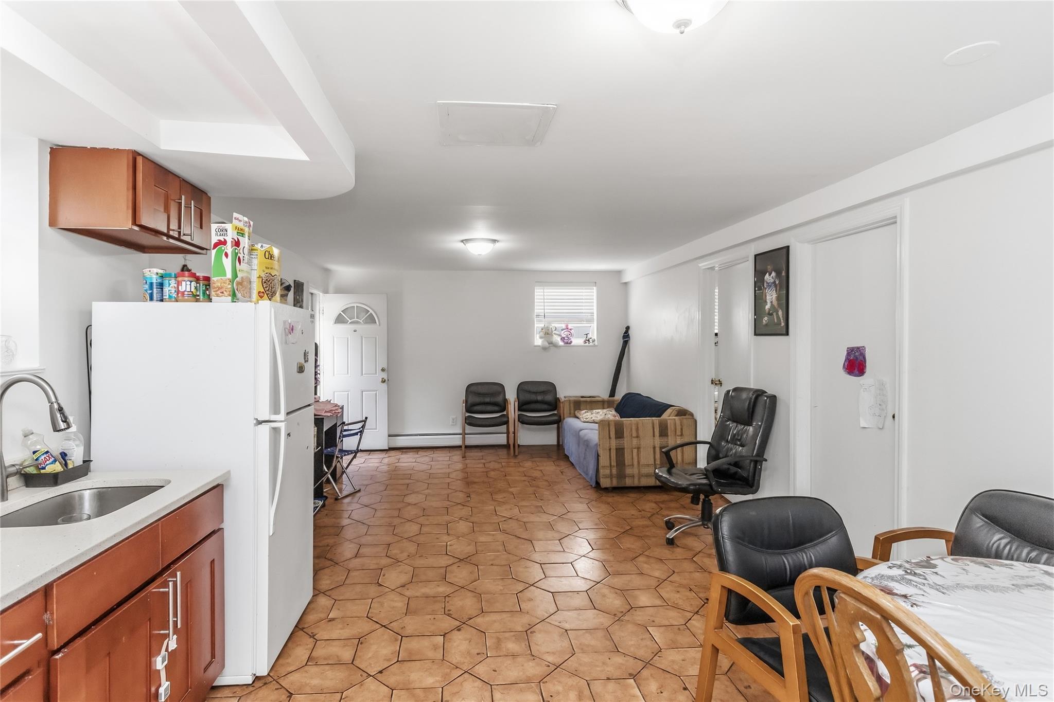 Single Family 17th Road  Queens, NY 11357, MLS-1038994-42