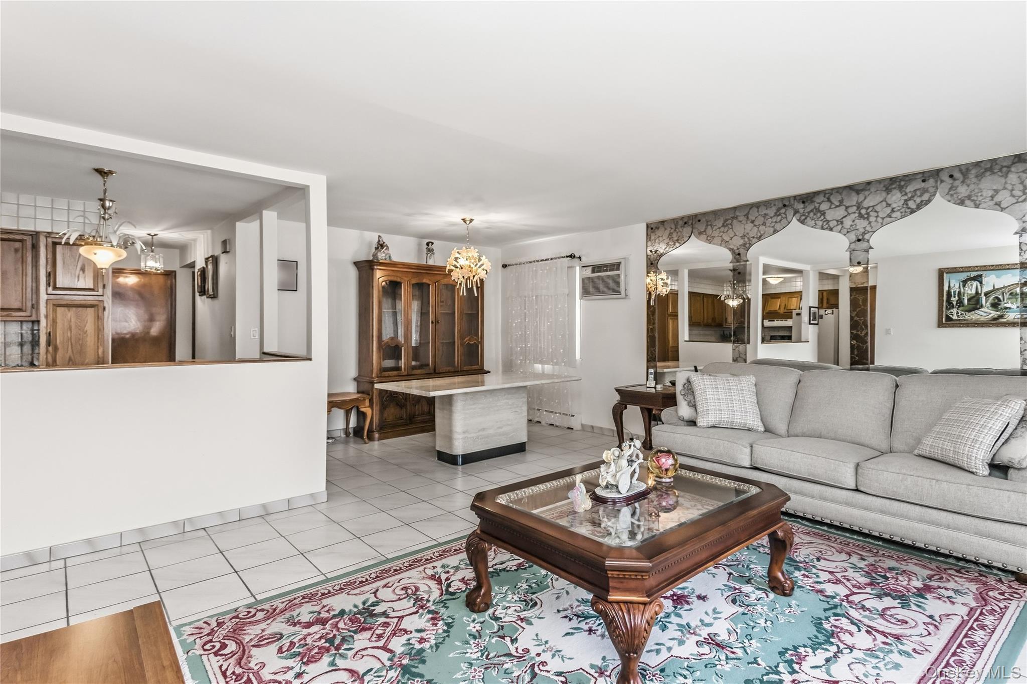 Single Family 17th Road  Queens, NY 11357, MLS-1038994-6
