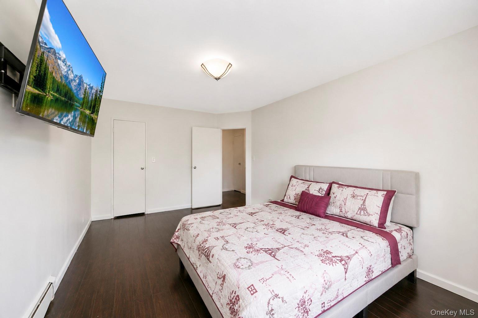 Single Family Ashford Street Brooklyn, NY 11207, MLS-1038999-13