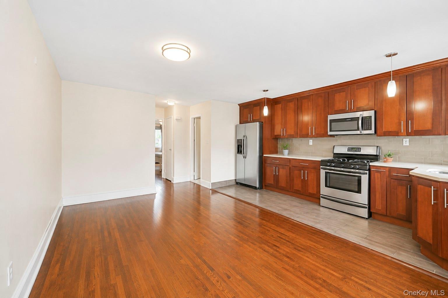 Single Family Ashford Street Brooklyn, NY 11207, MLS-1038999-22