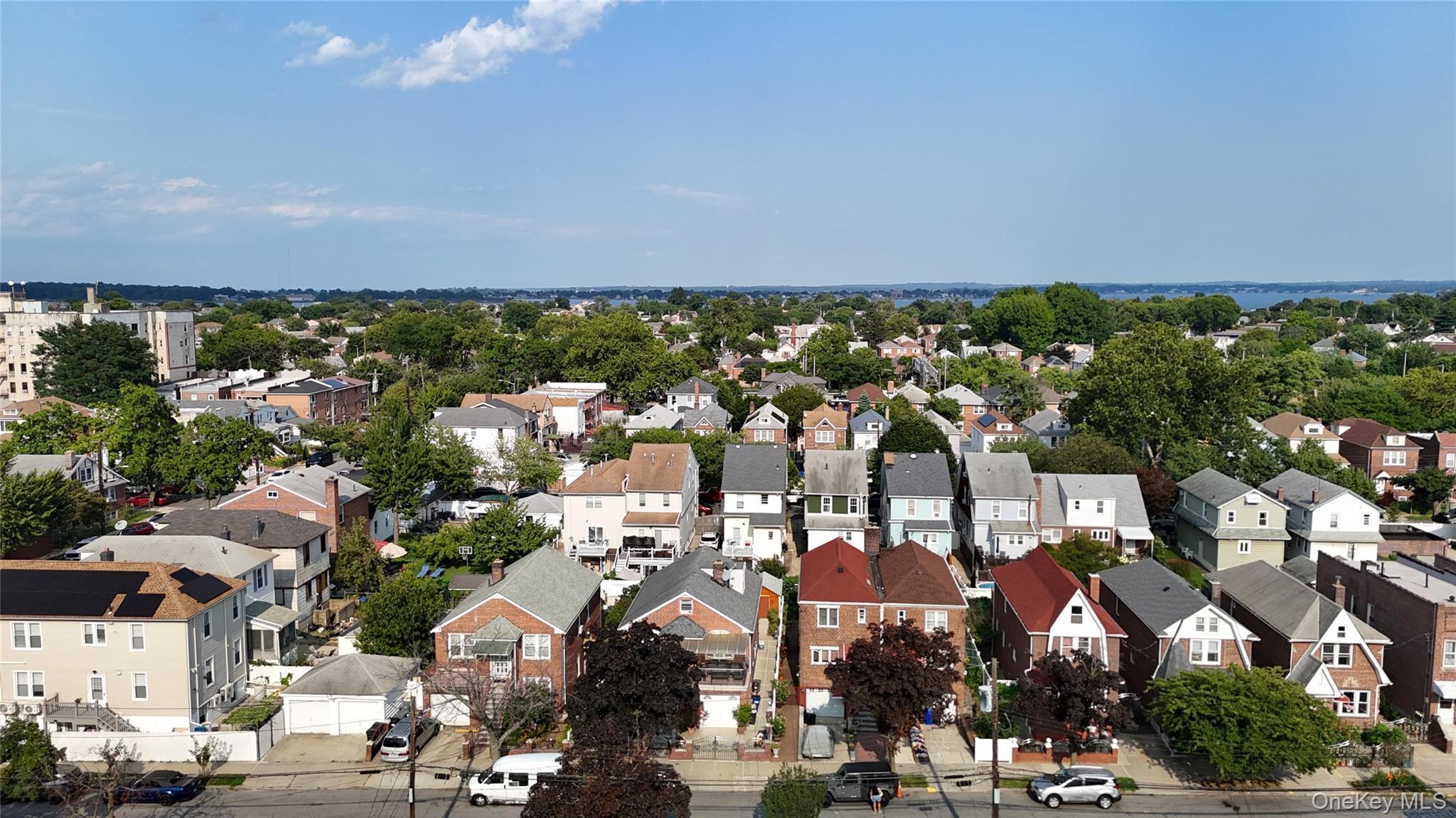 Single Family Hobart Avenue  Bronx, NY 10461, MLS-1039002-47
