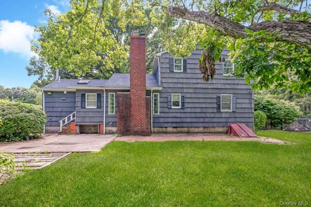 Single Family Half Moon Pond Road Suffolk County, NY 11961, MLS-1039022-22