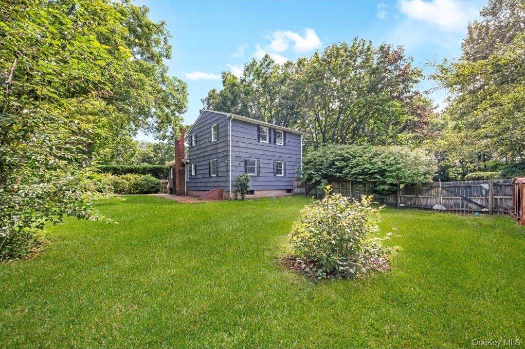 Single Family Half Moon Pond Road Suffolk County, NY 11961, MLS-1039022-24