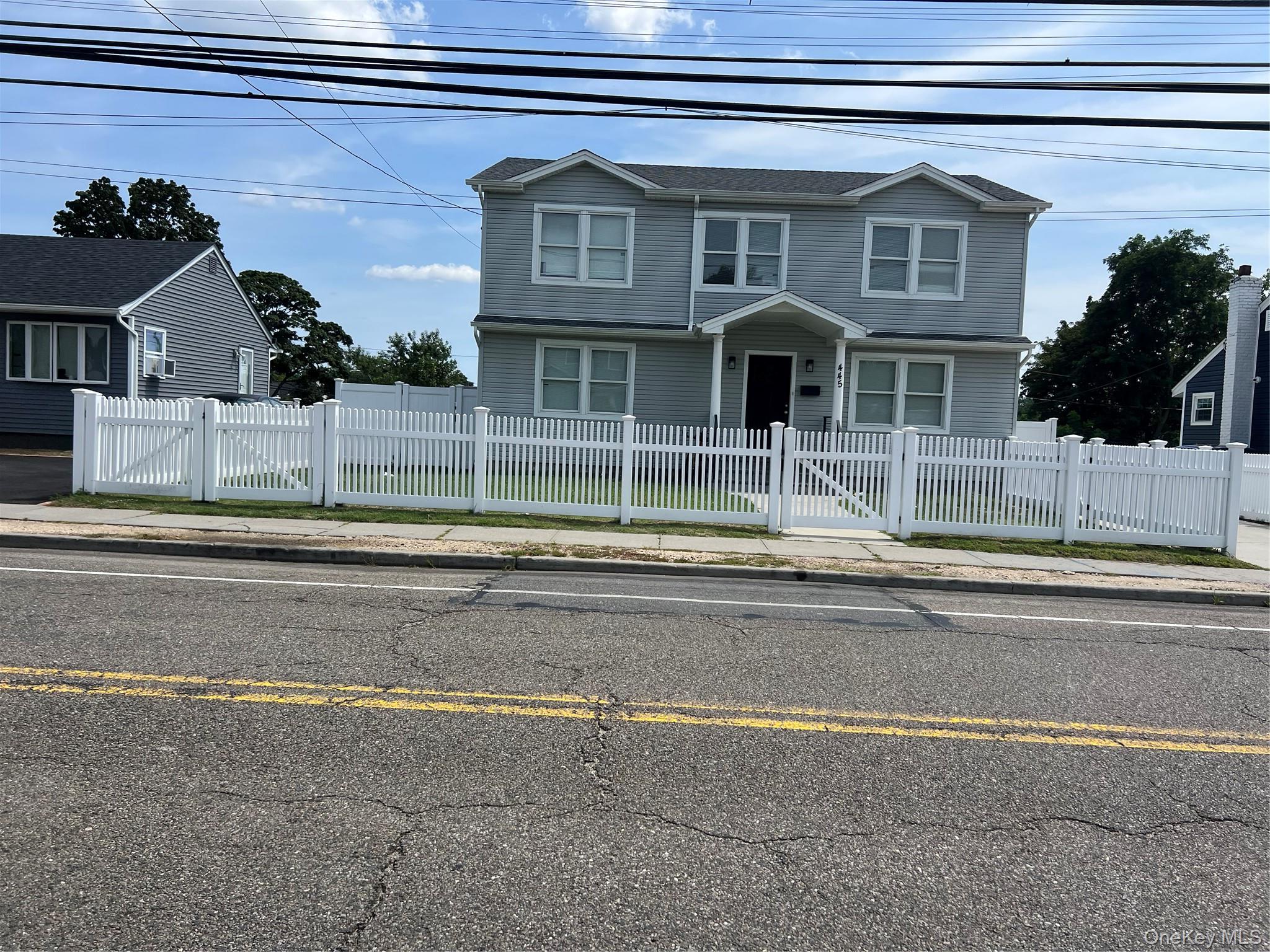 Single Family Albany Avenue  Suffolk County, NY 11701, MLS-1039024-18
