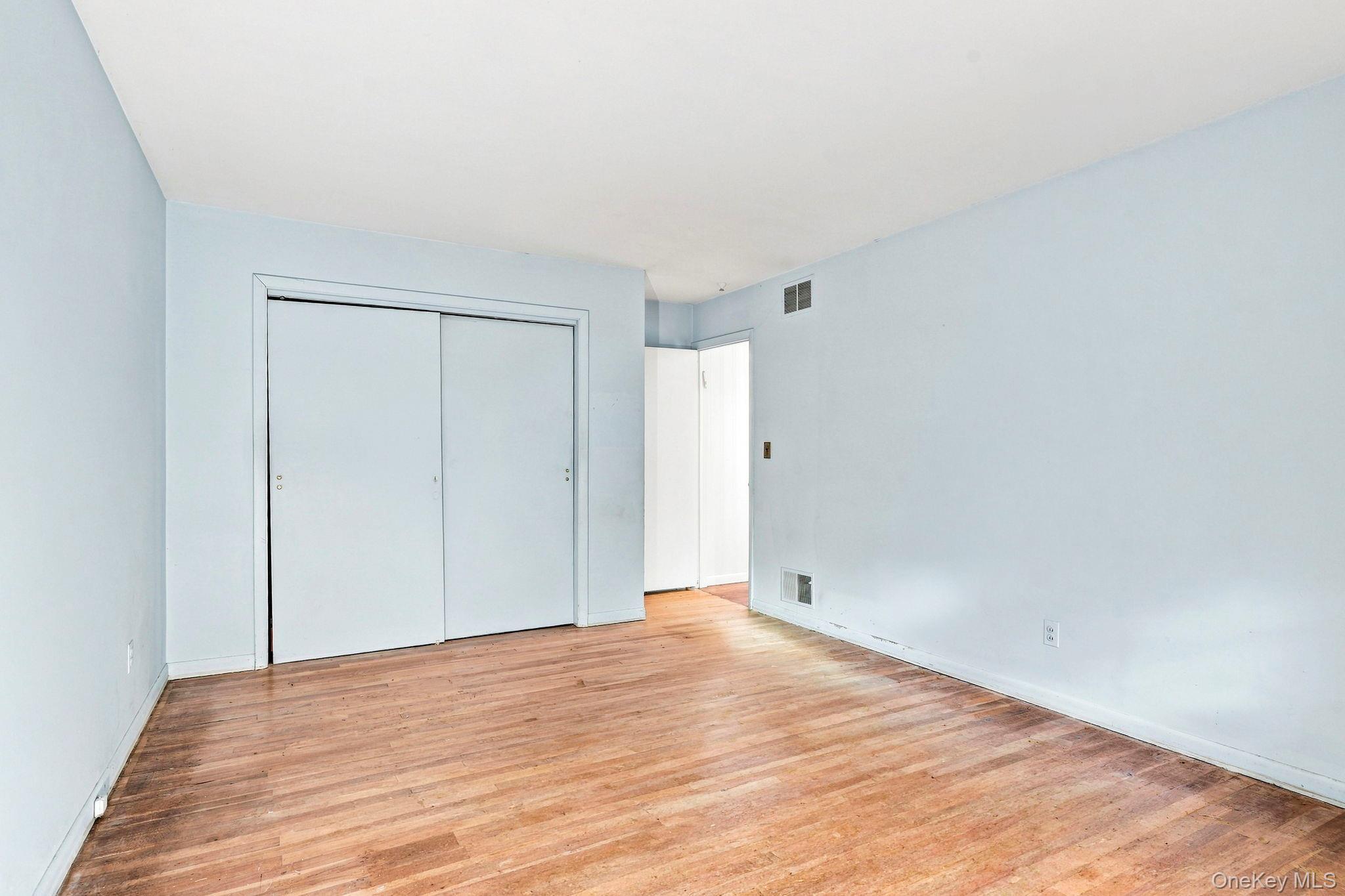 Single Family Overhill Road  Westchester County, NY 10804, MLS-1039027-14