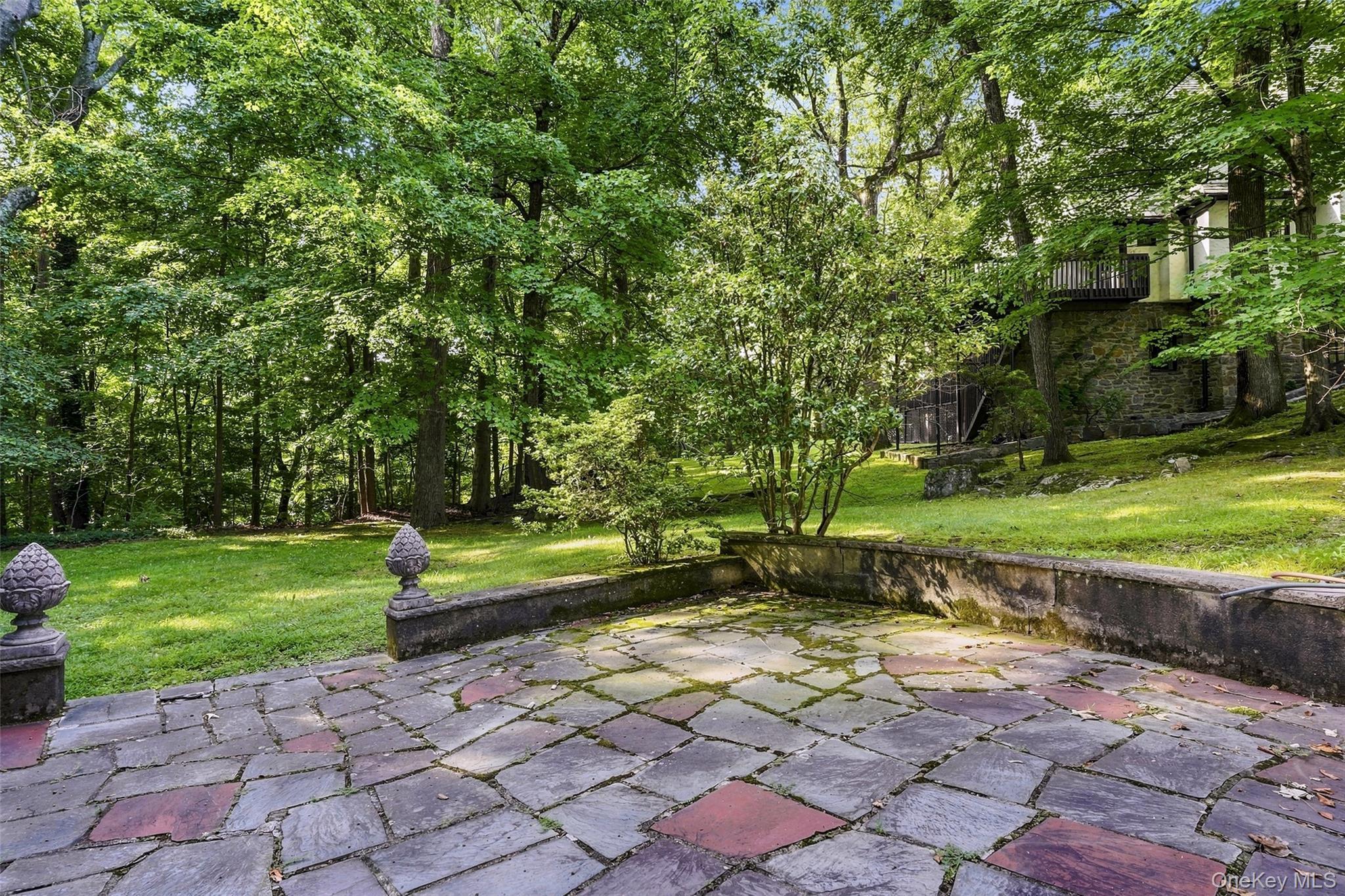 Single Family Overhill Road  Westchester County, NY 10804, MLS-1039027-28