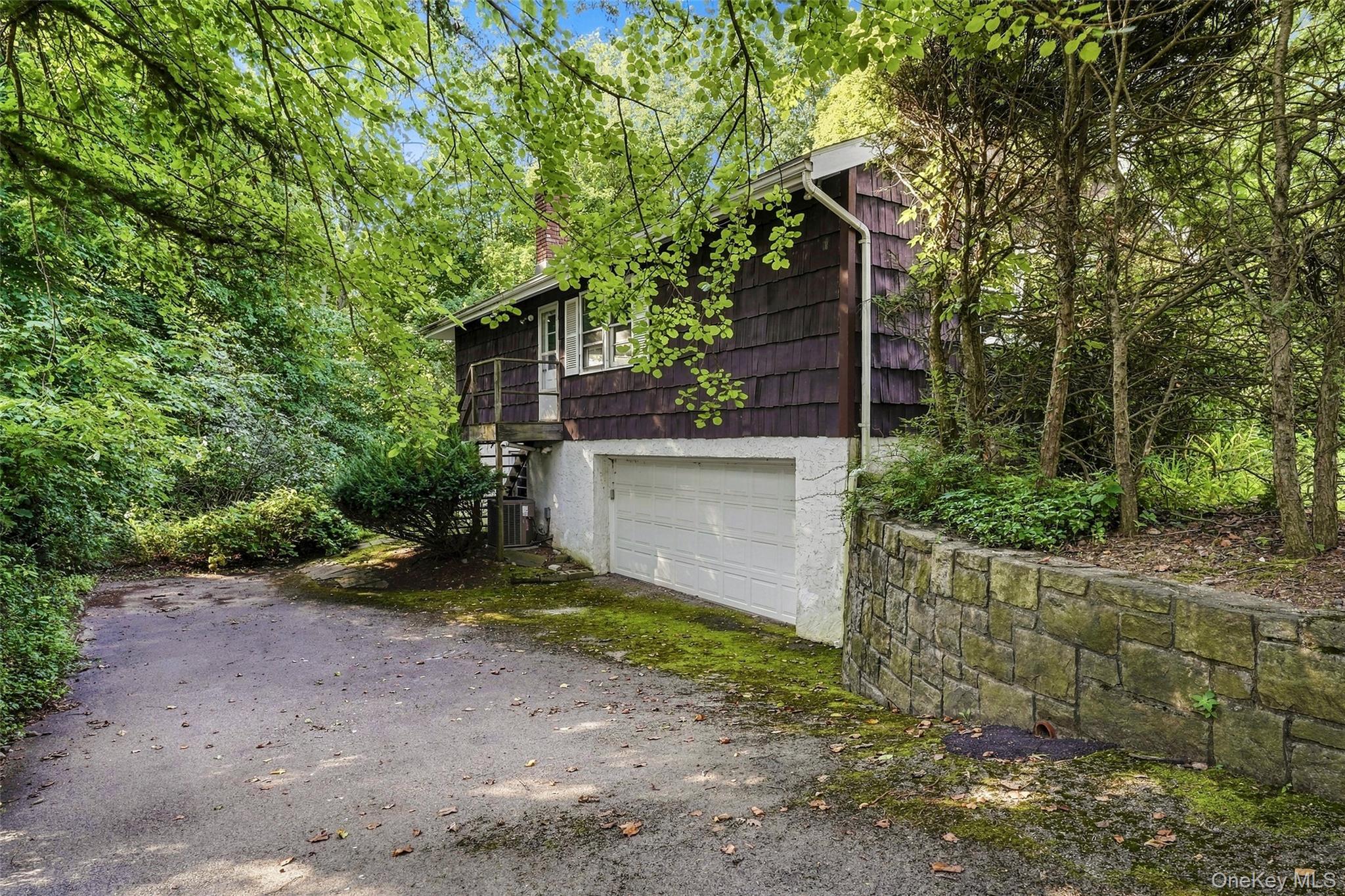 Single Family Overhill Road  Westchester County, NY 10804, MLS-1039027-30