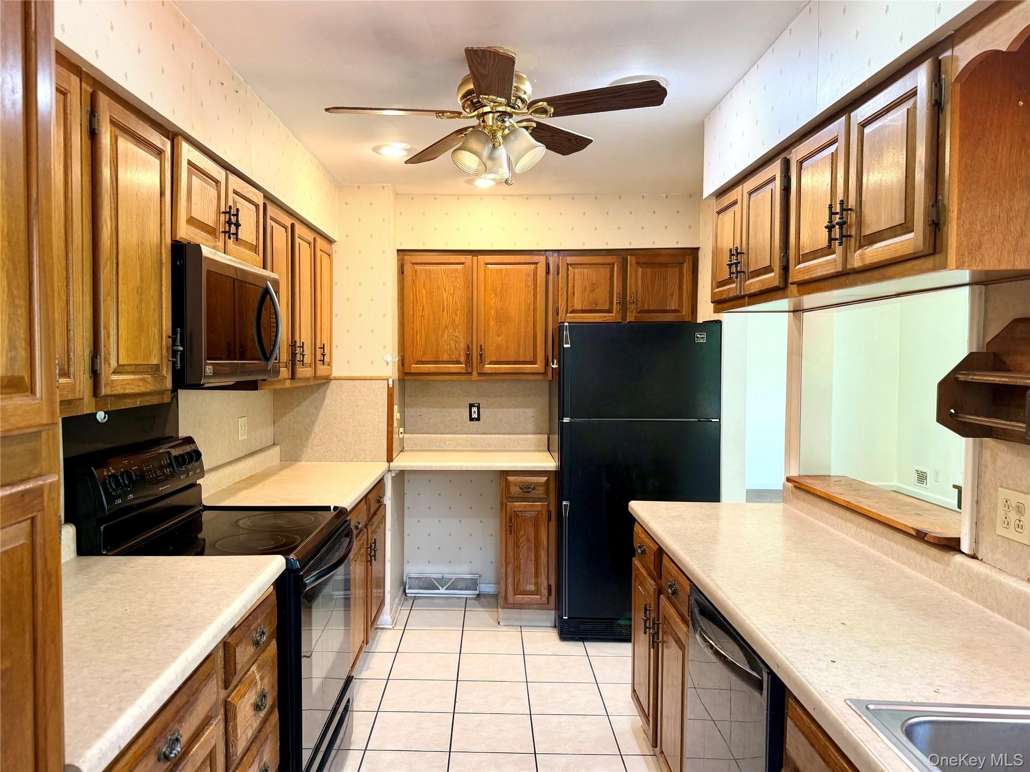 Single Family Crescent View Sullivan County, NY 12775, MLS-1039031-12