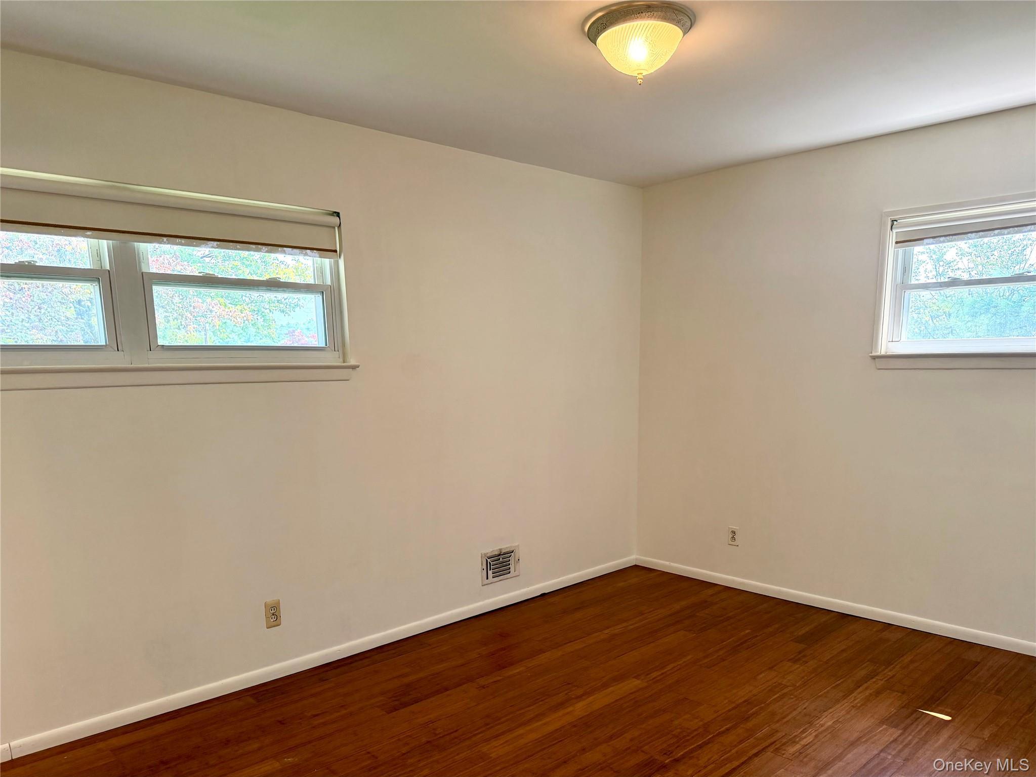Single Family Crescent View Sullivan County, NY 12775, MLS-1039031-17