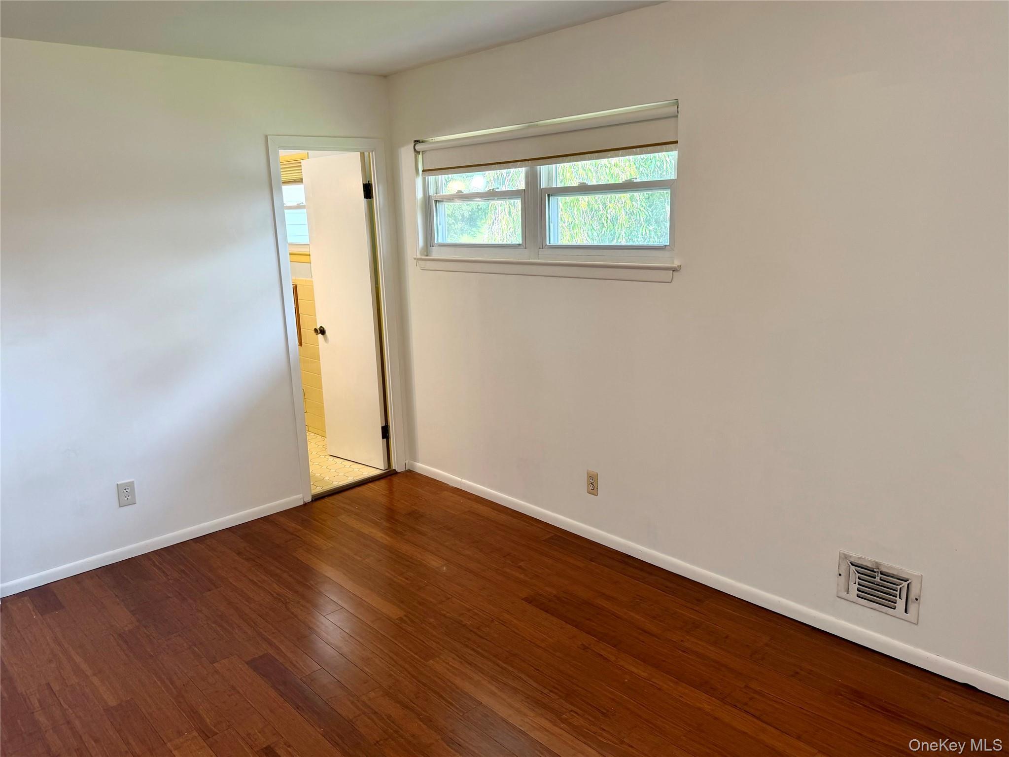 Single Family Crescent View Sullivan County, NY 12775, MLS-1039031-18
