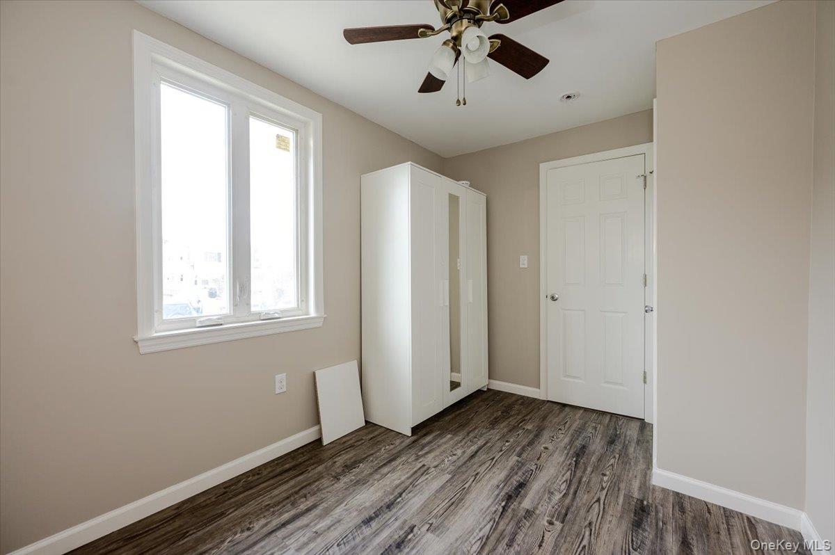 Single Family E Broadway  Nassau County, NY 11561, MLS-1039034-10